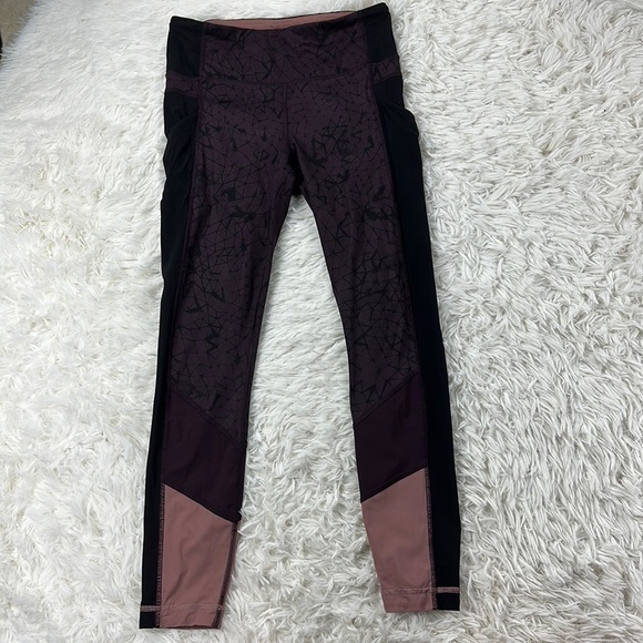 🔥$SALE$🔥Lululemon Trail Bound Tight Full-On Luxtreme Star Crushed Black Cherry - Picture 1 of 8